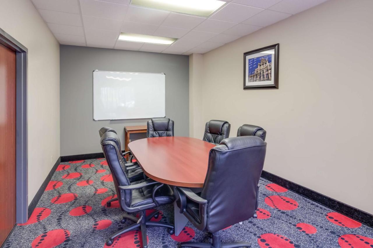 Surestay Plus Hotel By Best Western Houston Medical Center Exterior photo
