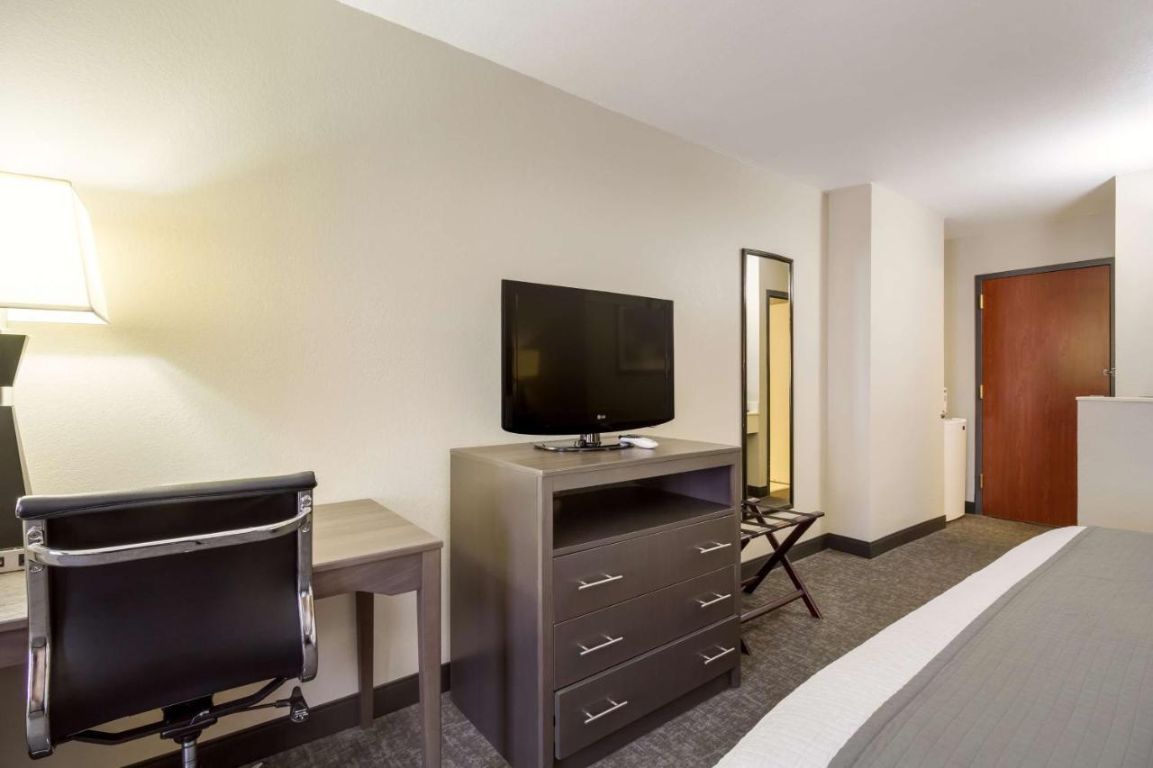 Surestay Plus Hotel By Best Western Houston Medical Center Exterior photo